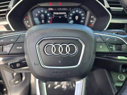 Used 2022 Audi Q3 2.0T Premium Plus w/ Premium Plus Package AWD/4WD image 25