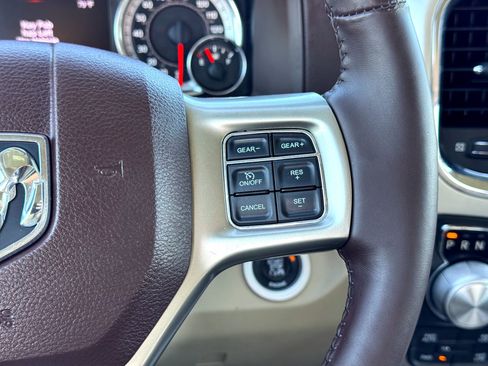 Used 2016 RAM 1500 Laramie w/ Convenience Group image 23