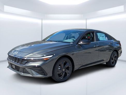 New 2026 Hyundai Elantra SEL Sport Premium w/ Cargo Package FWD image 7