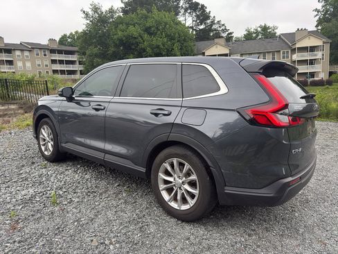 Used 2024 Honda CR-V EX image 2