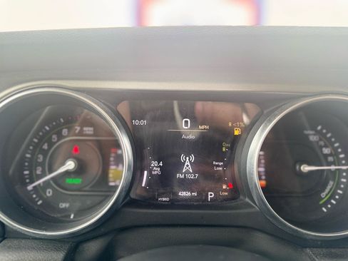 Used 2023 Jeep Wrangler Unlimited w/ Cold Weather Group AWD/4WD image 47