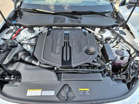 New 2026 Audi A6 Premium Plus AWD/4WD image 13
