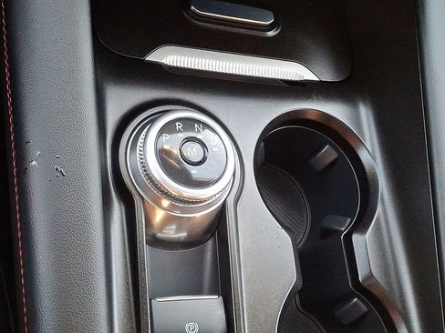 Used 2025 Ford Explorer ST image 17