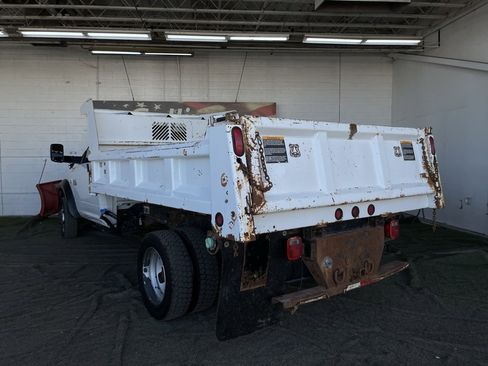 Used 2012 RAM 4500 4x4 Regular Cab w/ Max Tow Pkg image 10