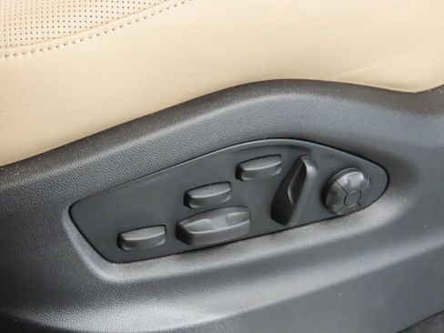 Certified 2026 Porsche Cayenne S AWD/4WD image 41