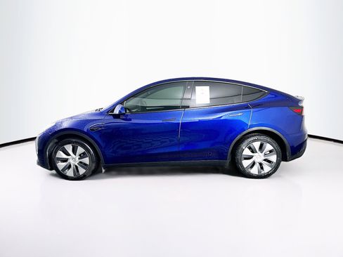 Used 2023 Tesla Model Y Long Range image 4