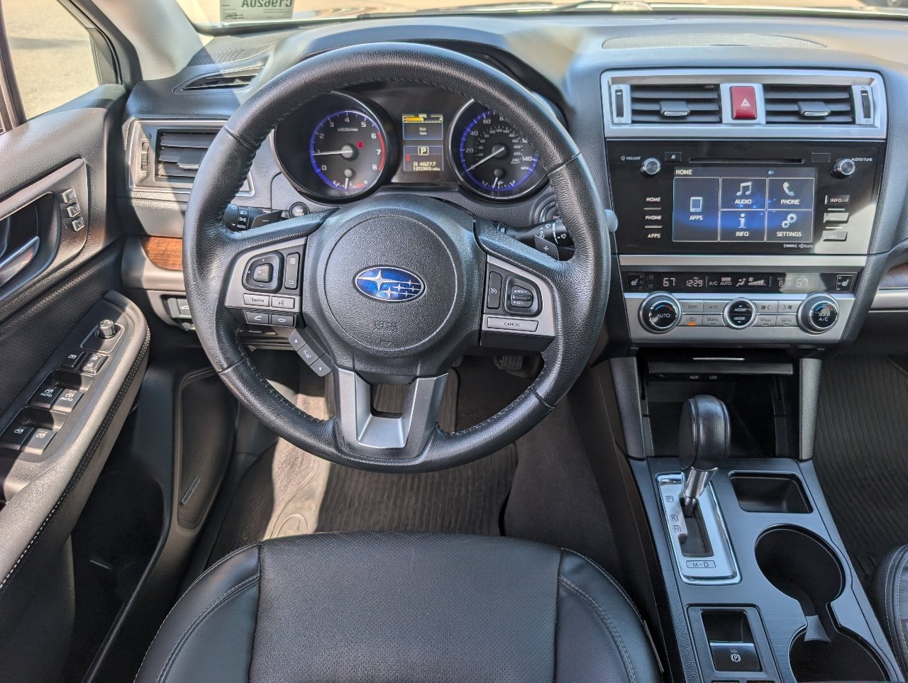 Used 2017 Subaru Outback 2.5i Limited AWD/4WD image 4