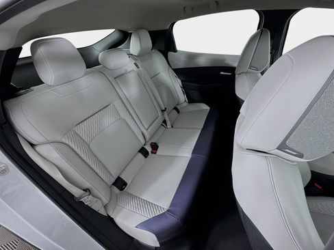 New 2026 Nissan Leaf Platinum+ FWD image 28