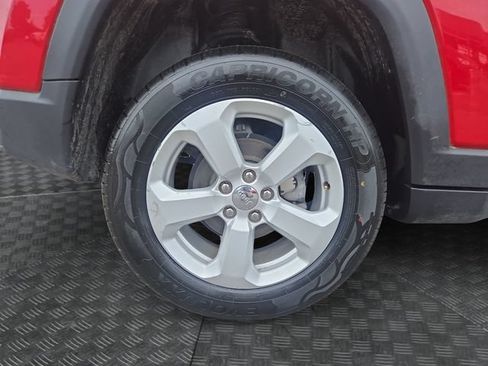Used 2019 Jeep Compass Latitude AWD/4WD image 34