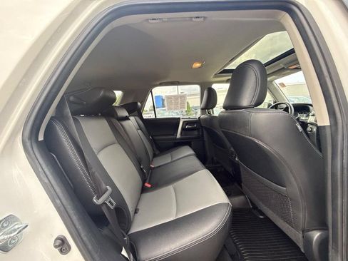 Used 2019 Toyota 4Runner SR5 Premium AWD/4WD image 12