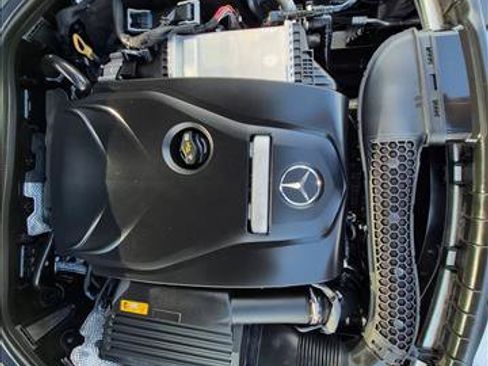 Used 2018 Mercedes-Benz E 300 image 24
