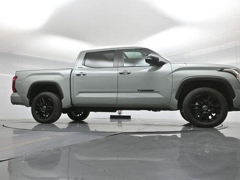Used 2024 Toyota Tundra Limited image 3