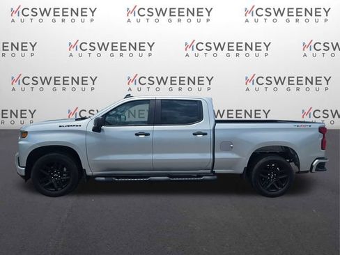 Used 2022 Chevrolet Silverado 1500 Custom w/ Rally Edition AWD/4WD image 2