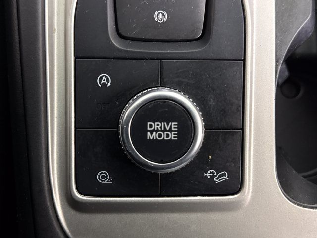 Used 2021 Ford Explorer XLT AWD/4WD image 68
