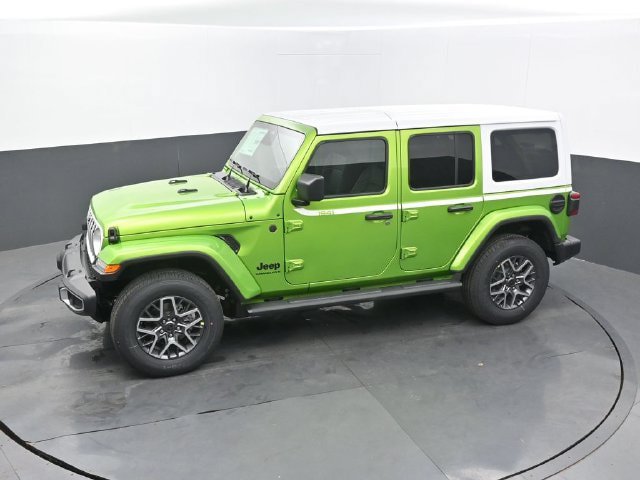 New 2026 Jeep Wrangler Unlimited Sahara w/ Whitecap Package AWD/4WD image 47