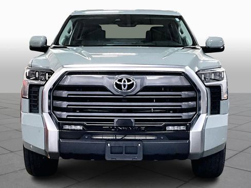 Used 2024 Toyota Tundra Limited image 3