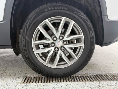 Used 2018 GMC Acadia SLE AWD/4WD image 33