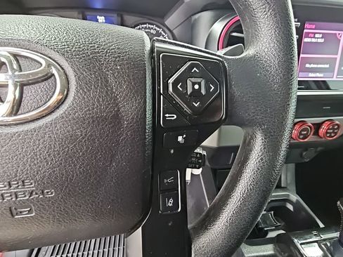Used 2022 Toyota Tacoma SR image 22