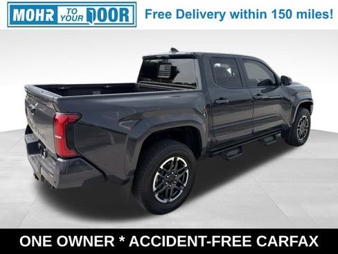 Used 2024 Toyota Tacoma TRD Sport w/ TRD Sport Upgrade Package AWD/4WD image 6