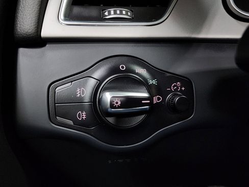 Used 2013 Audi A5 2.0T Prestige image 37