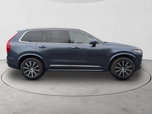 Certified 2025 Volvo XC90 B5 Core w/ Protection Package Premier AWD/4WD image 2