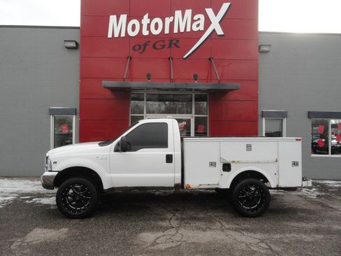 Used 2000 Ford F250 4x4 Regular Cab Super Duty image 2