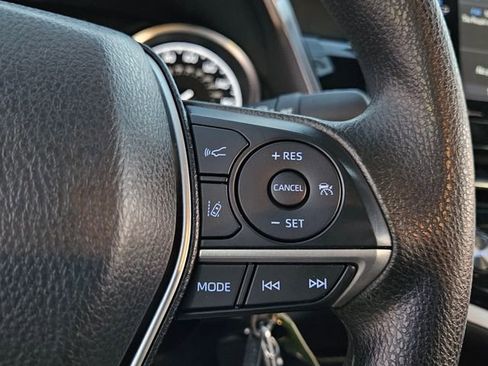 Used 2024 Toyota Camry LE image 24