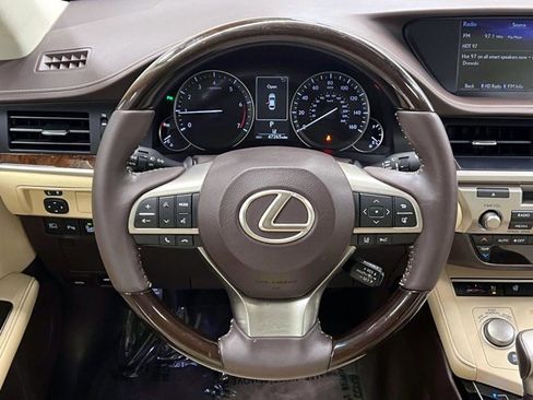 Used 2017 Lexus ES 350 w/ Navigation System Package image 14