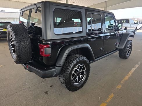 New 2025 Jeep Wrangler Unlimited Rubicon w/ Steel Bumper Group image 5