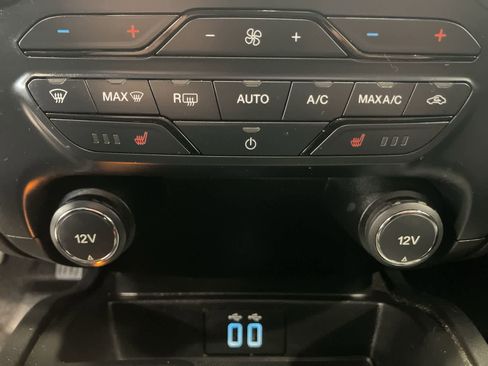Certified 2019 Ford Ranger XLT w/ Equipment Group 302A Luxury AWD/4WD image 20