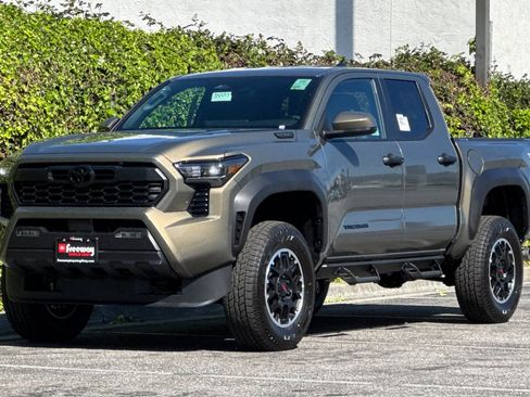 New 2026 Toyota Tacoma TRD Off-Road image 8