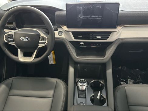 New 2026 Ford Explorer Active w/ Active Comfort Package AWD/4WD image 10
