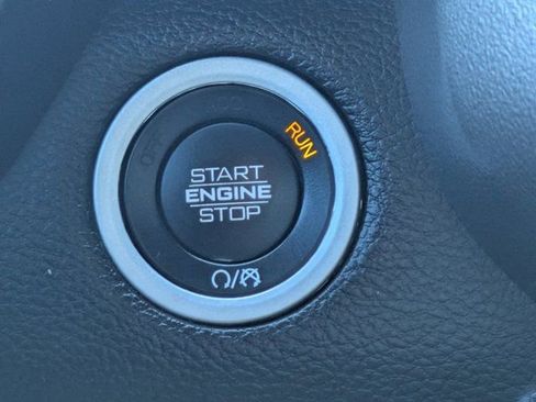 Used 2023 RAM 1500 Big Horn image 24