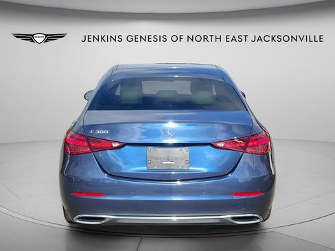 Used 2024 Mercedes-Benz C 300 Sedan image 3