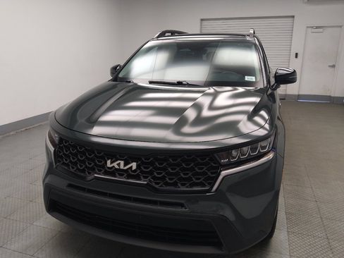 Used 2022 Kia Sorento S w/ Panoramic Sunroof Package AWD/4WD image 15