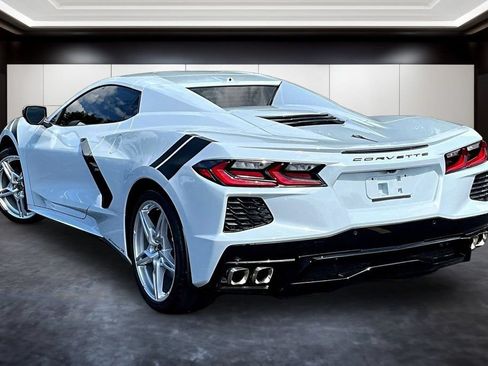 Used 2022 Chevrolet Corvette Stingray Preferred Conv w/ 2LT RWD image 4
