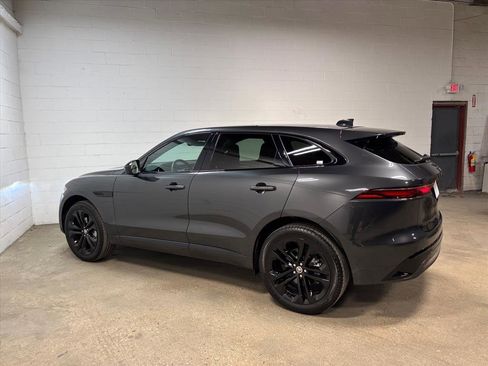 Used 2025 Jaguar F-PACE R-Dynamic S image 10