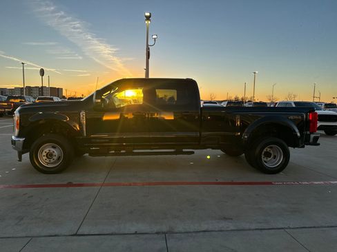 Used 2026 Ford F350 XLT image 2