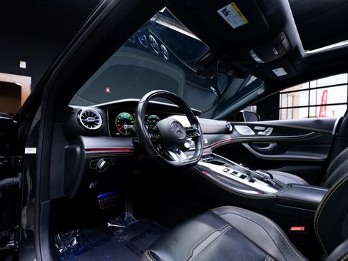 Used 2022 Mercedes-Benz AMG GT 43 w/ Driver Assistance Package image 34