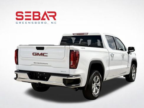 Used 2025 GMC Sierra 1500 SLT AWD/4WD image 10