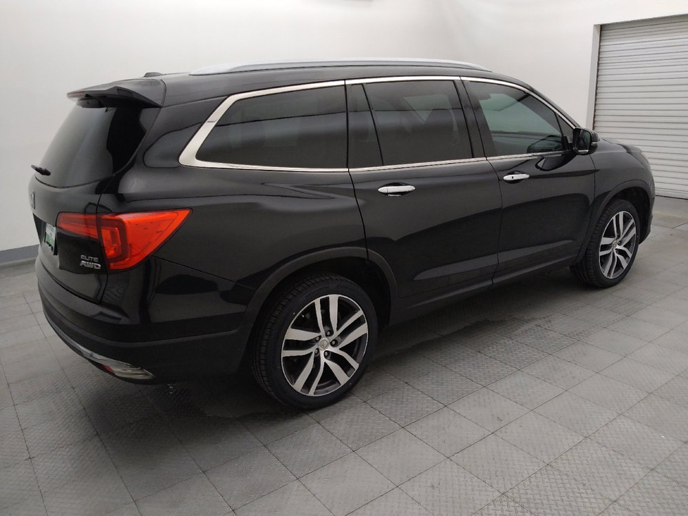 Used 2016 Honda Pilot Elite image 10