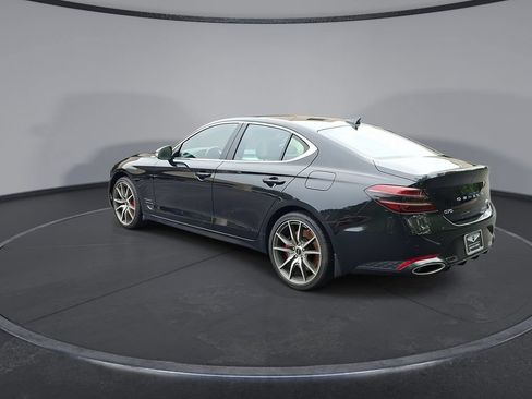 Used 2025 Genesis G70 2.5T image 2