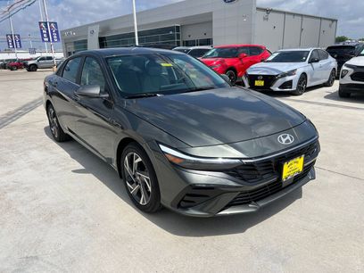 New 2026 Hyundai Elantra Limited