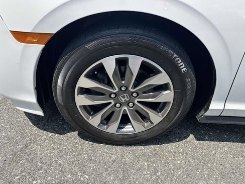 Used 2023 Honda Odyssey EX-L image 8