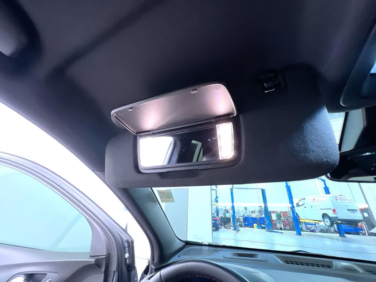 Used 2024 Chevrolet Equinox RS w/ LPO, Floor Liner Package FWD image 33
