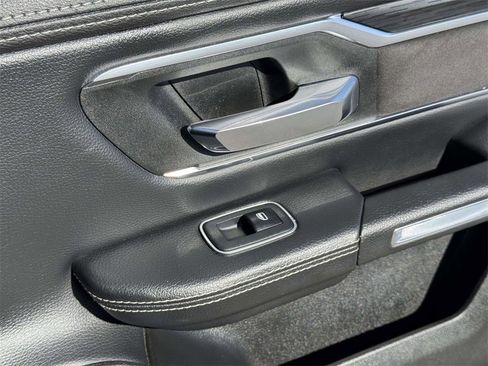 Used 2024 RAM 1500 Laramie image 16