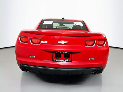 Used 2013 Chevrolet Camaro LS RWD image 6