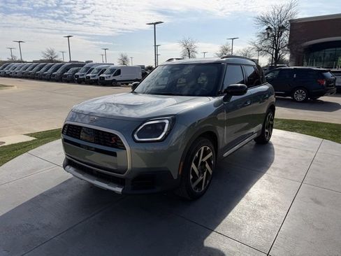 Used 2025 MINI Cooper Countryman S image 3