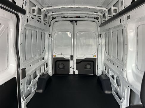 New 2027 Ford Transit 250 148 High Roof RWD image 21