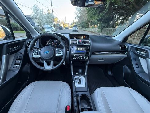 Used 2017 Subaru Forester 2.5i Limited w/ Protection Package #2 image 17